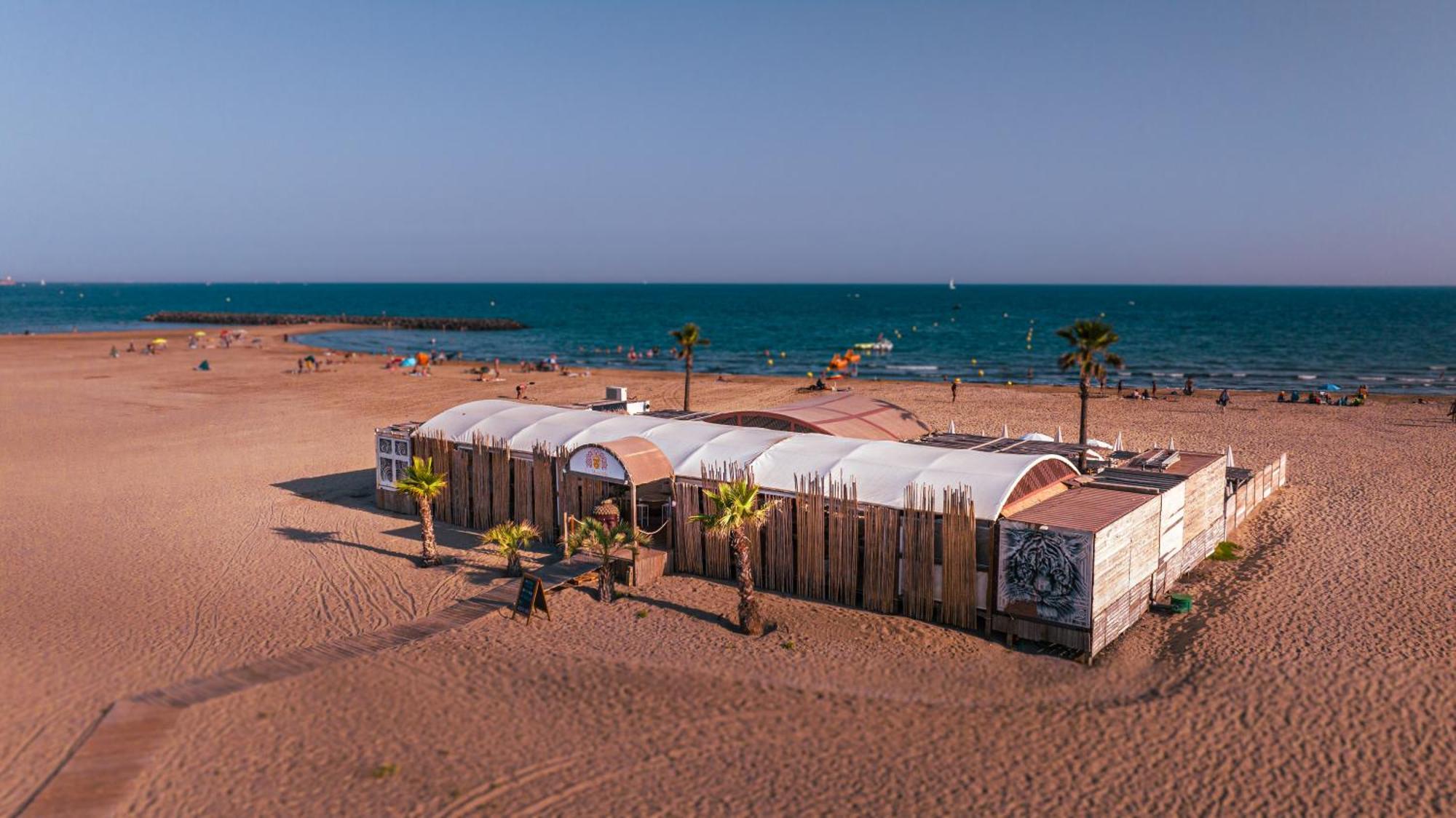 Hotel Pirates World Agde Extérieur photo